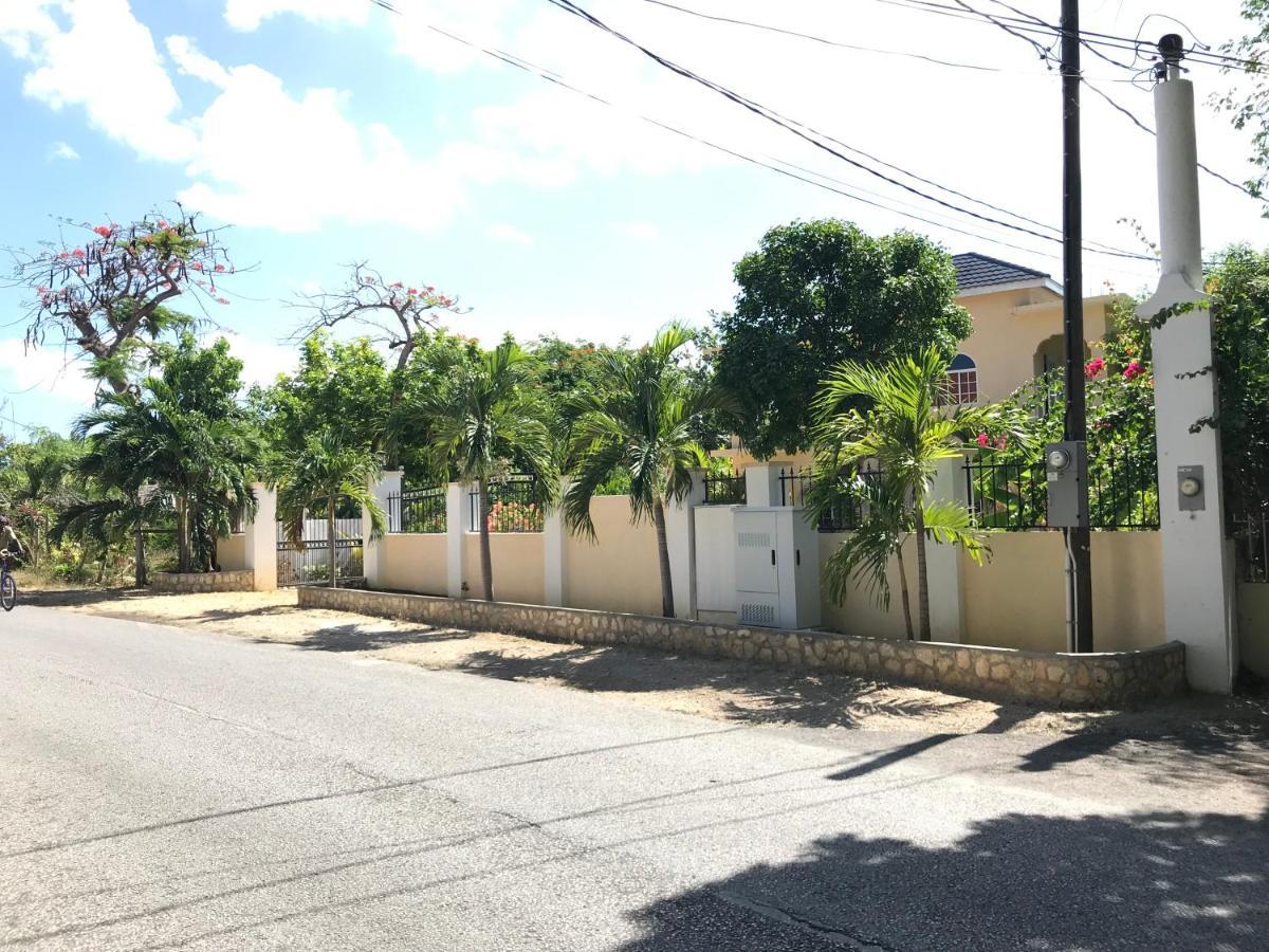 Sommerville Resorts Negril Exterior photo